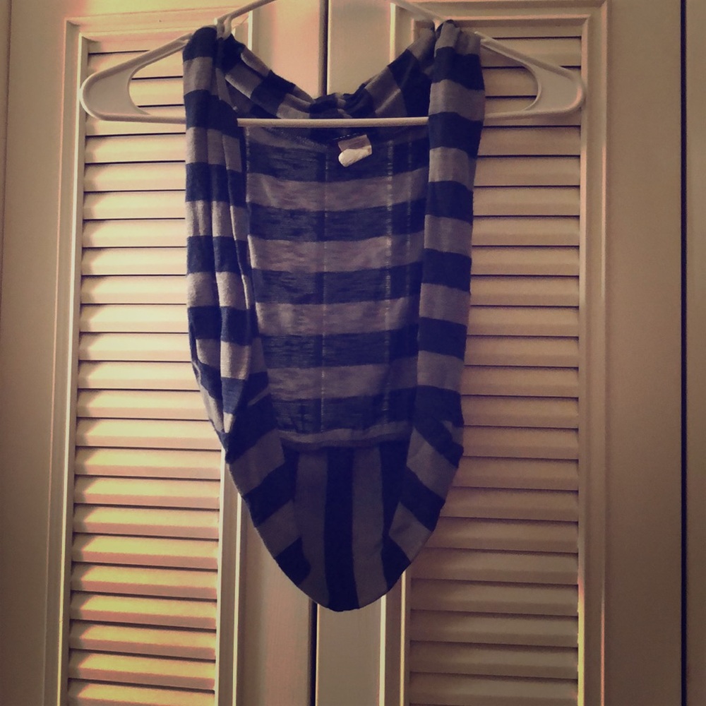Gray and blue striped top